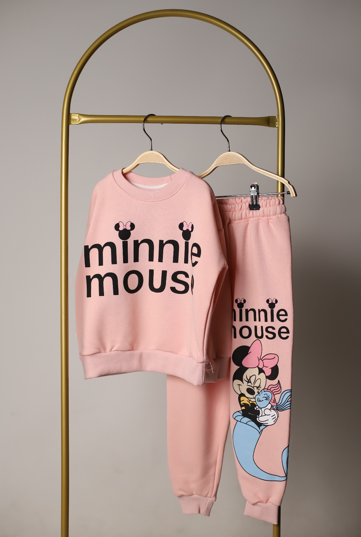 Sevimli Minnie Mouse Sırt Baskılı Pembe Eşofman Takımı