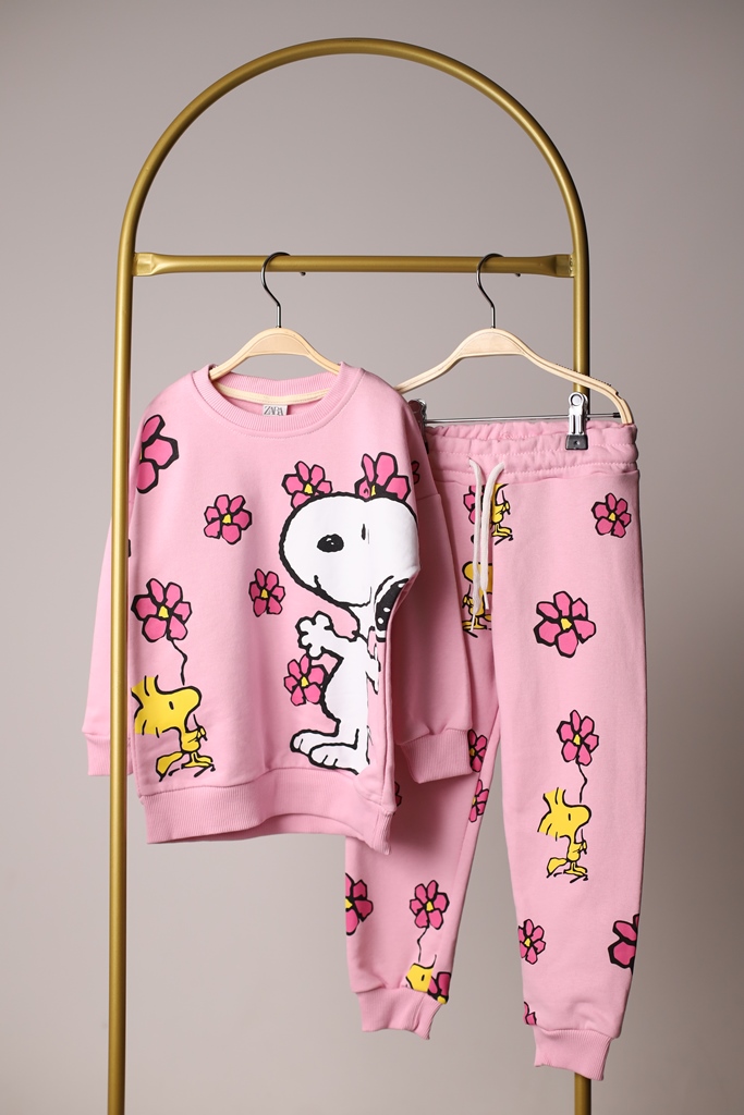 Pembe Sırt Baskılı Çiçekli Snoopy Eşofman Takımı