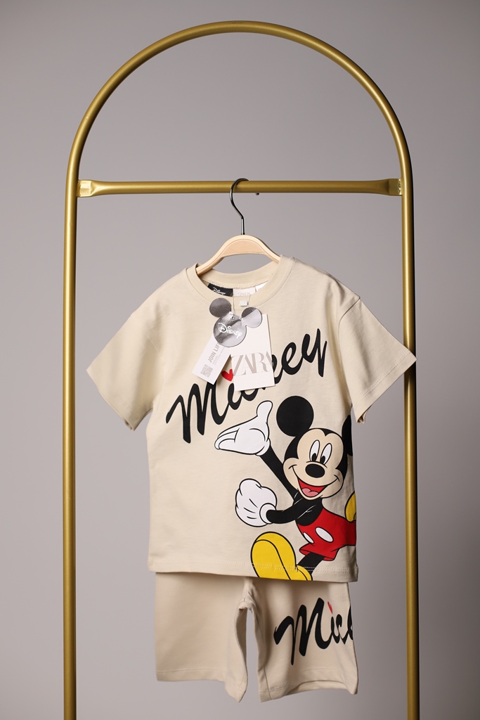 Krem Rengi Mickey Mouse Takım
