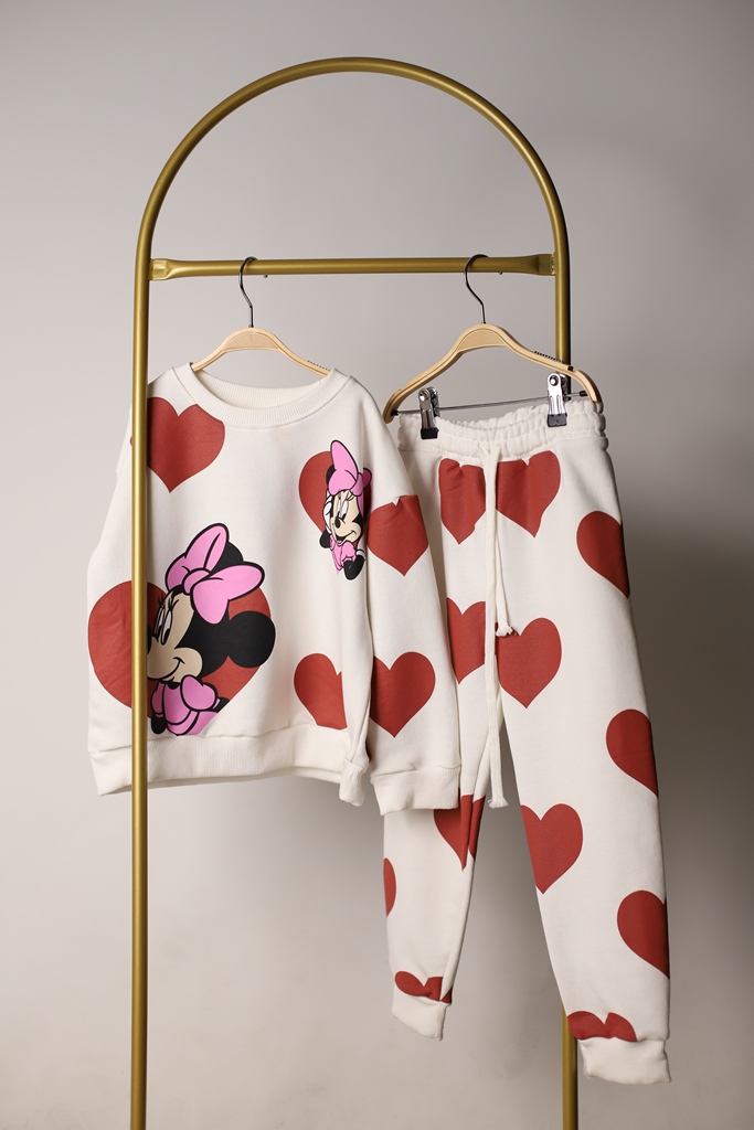 Beyaz Kalp Detaylı Minnie Eşofman Takımı