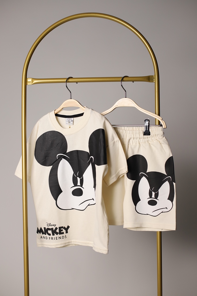 Huysuz Mickey Krem Şortlu Takım