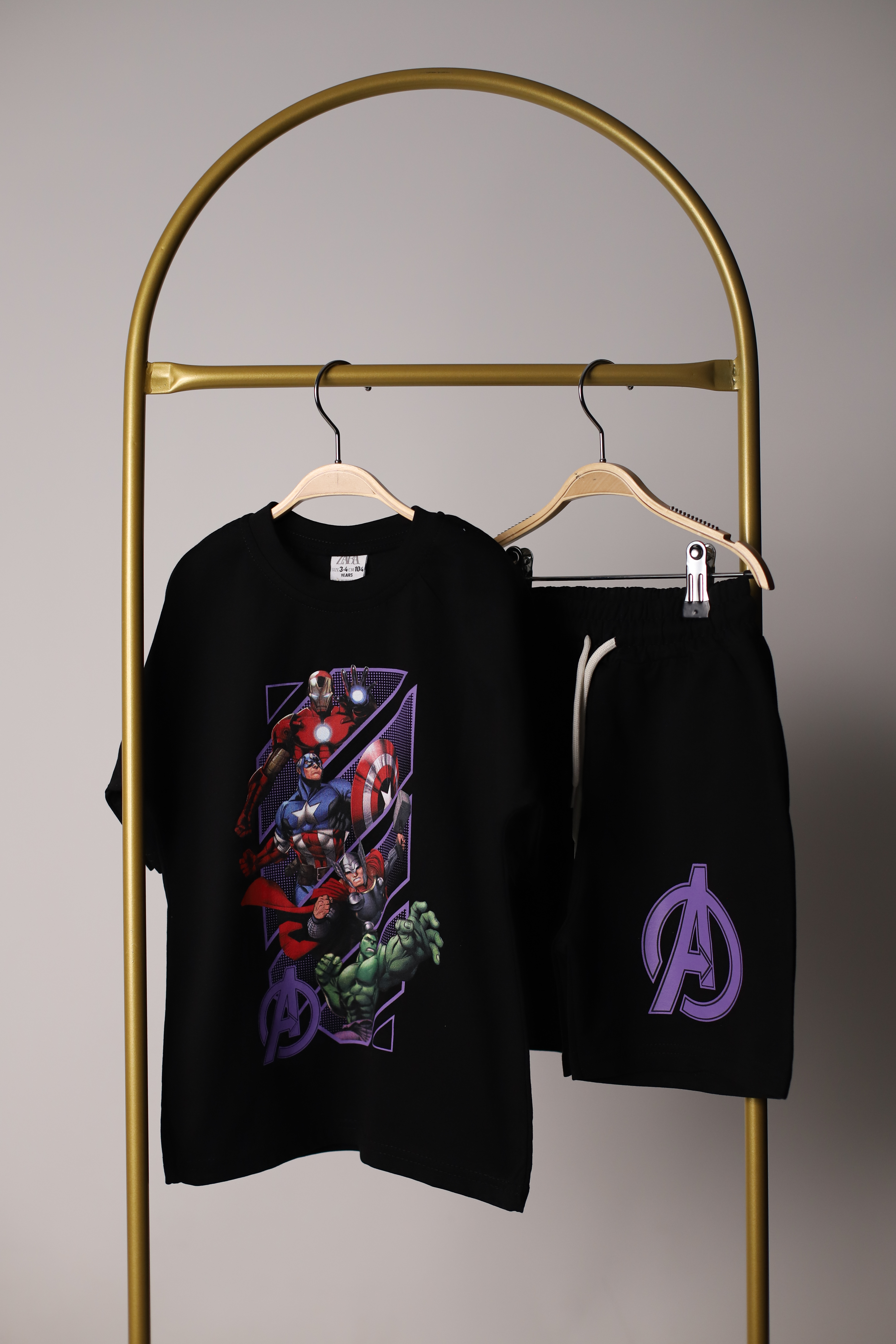 Siyah Marvel Baskılı Şortlu Takım