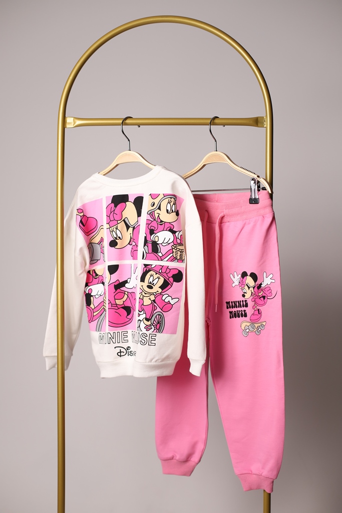 Kaykaycı Minnie Mouse Eşofman Takımı