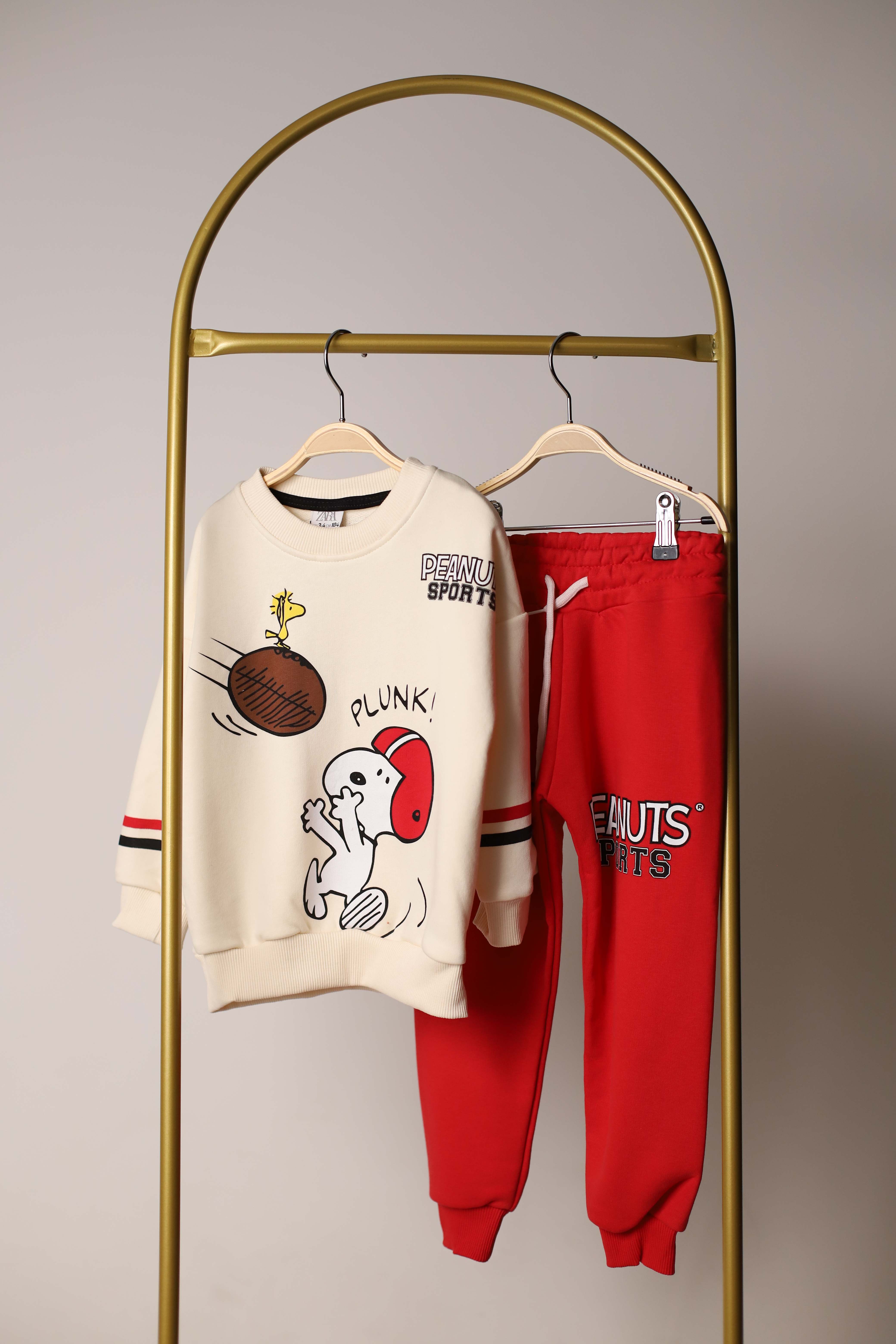 Kırmızı Peanuts Sırt Baskılı Eşofman Takımı