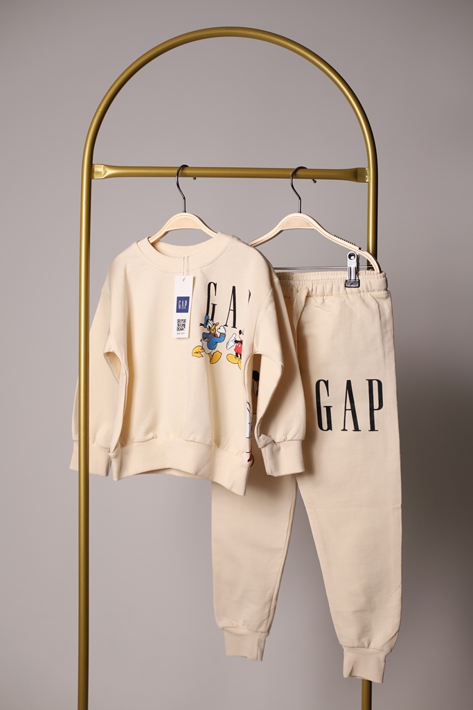 Gap Donald Duck ve Mickey Mouse Baskılı Eşofman Takımı