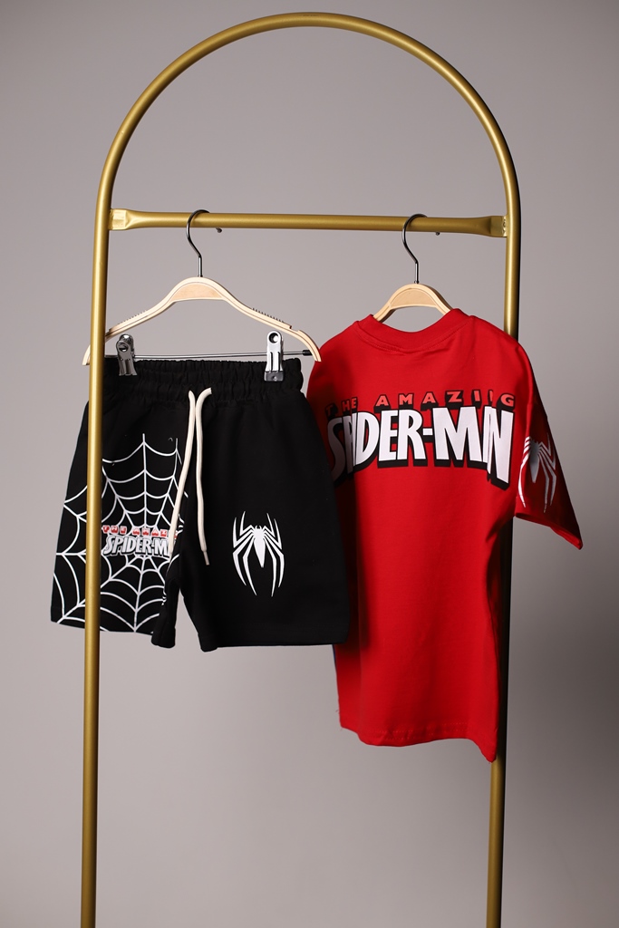 Kırmızı Spiderman Baskılı Şortlu Takım