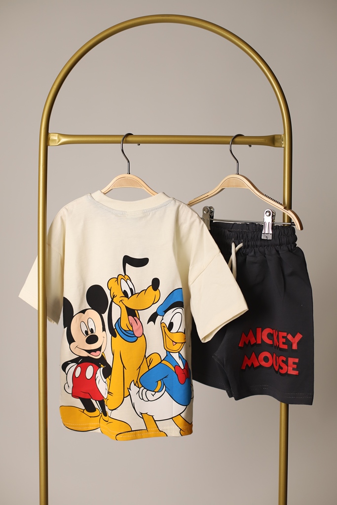 Mickey Ve Arkadaşları Siyah Şortlu Takım