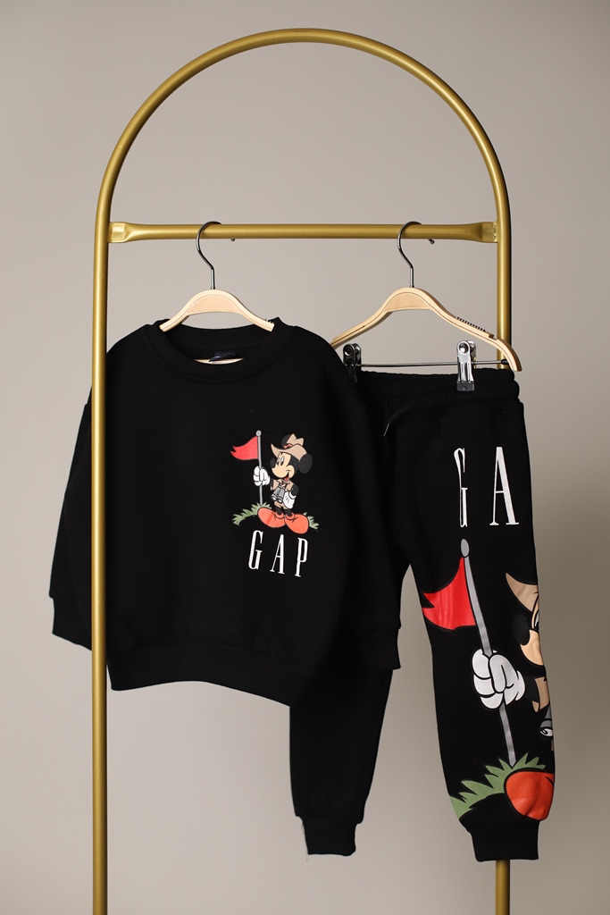 Siyah Bayraklı Mickey Mouse Eşofman Takımı
