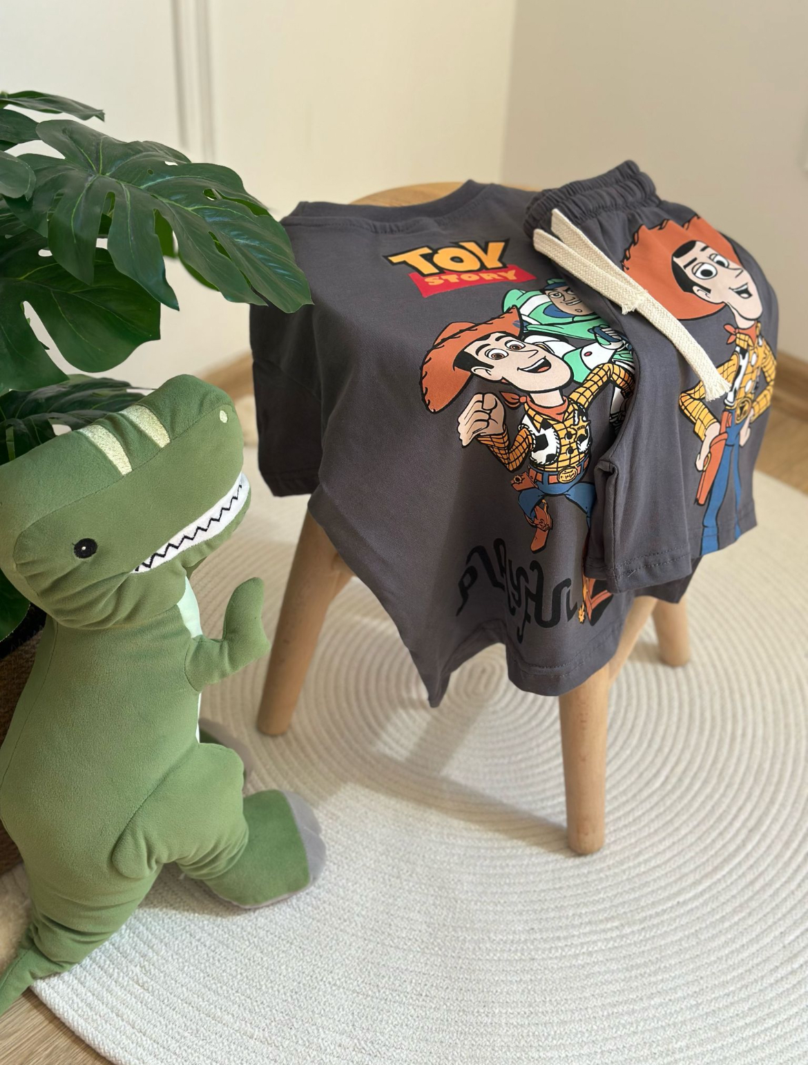 Füme Toy Story Playfun Sırt Baskılı Şortlu Takım