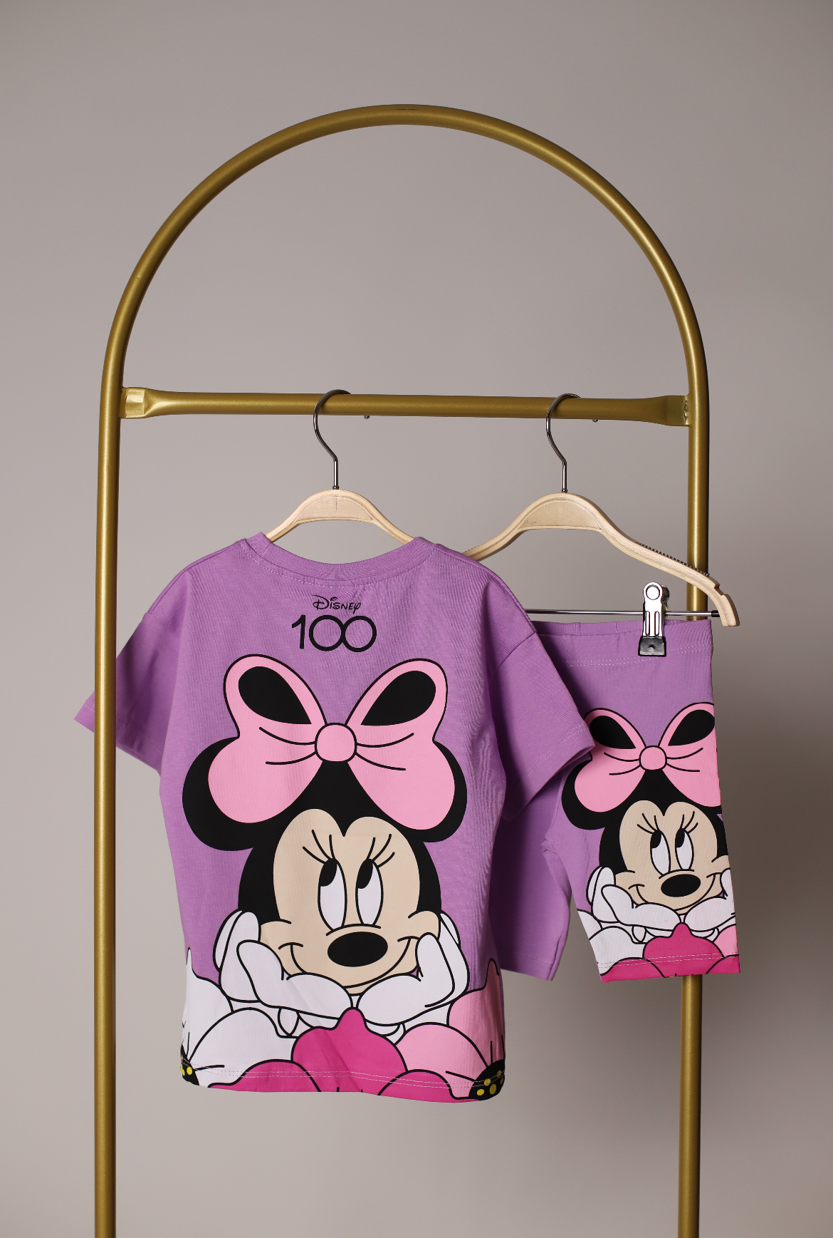 Kurdele Detaylı Mor Minnie Mosue Şortlu Takım