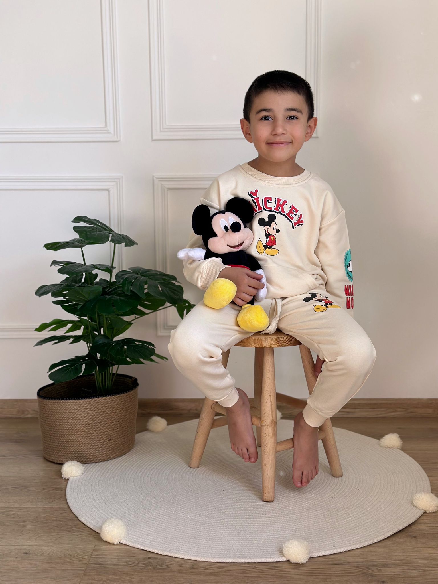 Krem Rengi Mickey Mouse Yazılı Takım