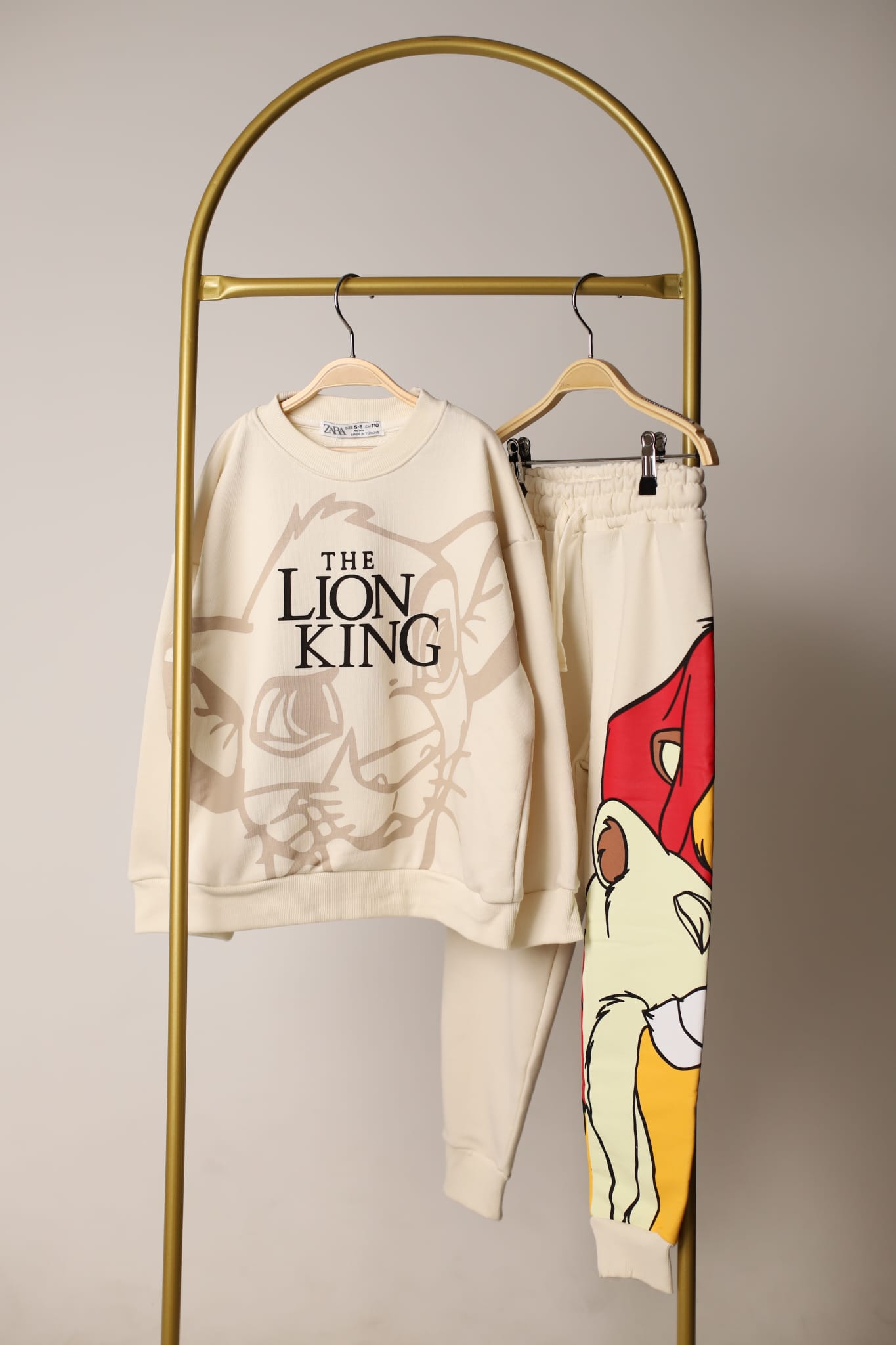Krem Rengi Lion King Figür Detaylı Eşofman Takımı