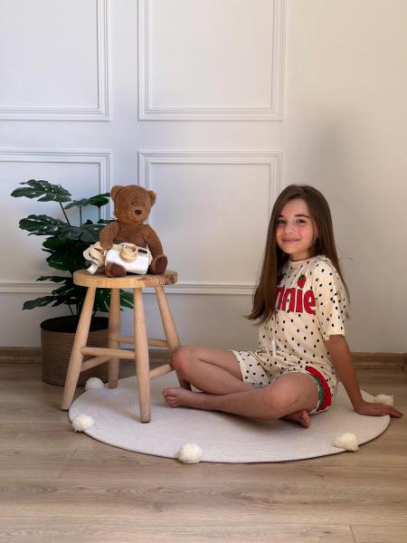 Çilek Baskılı Mİnnie Mouse Şortlu Takım