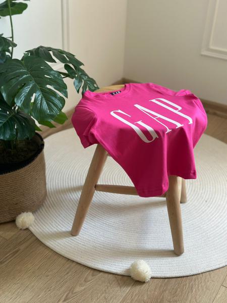 Pembe Gap Baskılı T-shirt