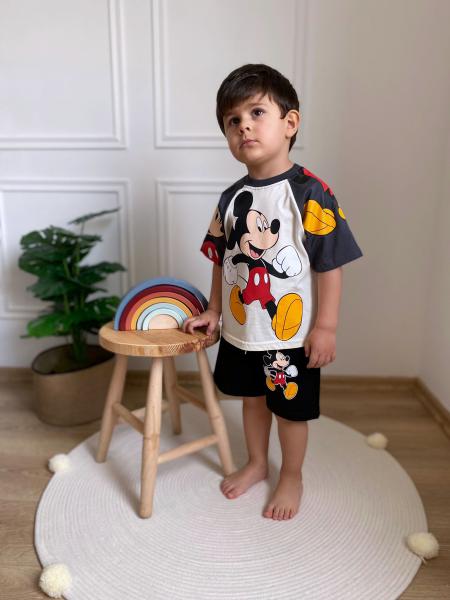 Siyah Mickey Mouse Baskılı Erkek Çocuk Takım