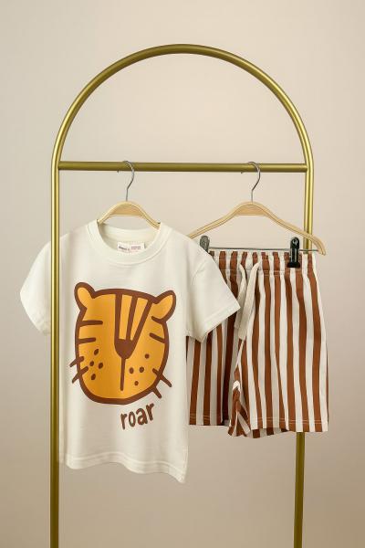 Beyaz Roar Baskılı Şortlu Takım