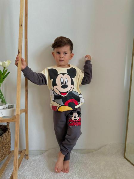 Büyük Mickey Mouse Baskılı Eşofman Takımı