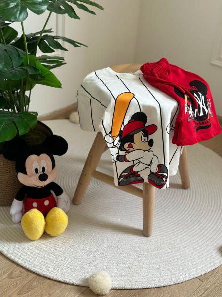Beyzbolcu Mickey Kırmızı Şortlu Takım