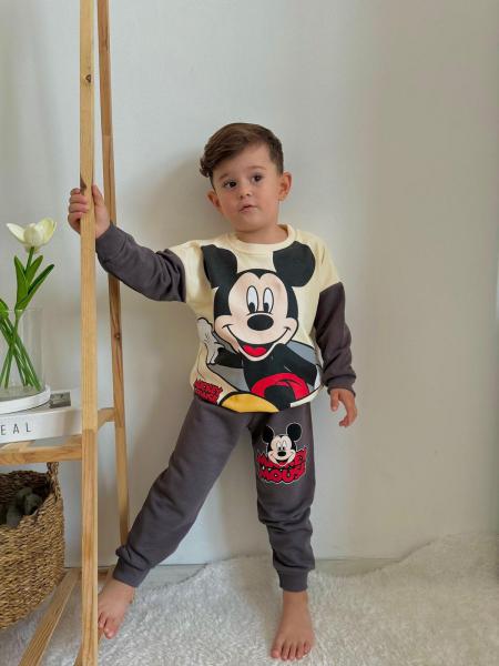 Büyük Mickey Mouse Baskılı Eşofman Takımı