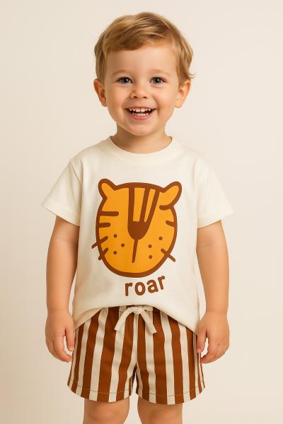 Beyaz Roar Baskılı Şortlu Takım