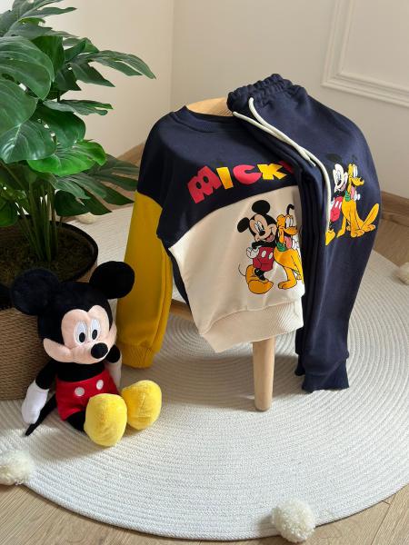 Renkli Mickey ve Pluto Baskılı Eşofman Takımı
