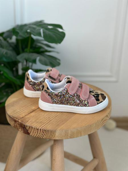 Pembe Leopar Ve Yaldız Detaylı Sneaker