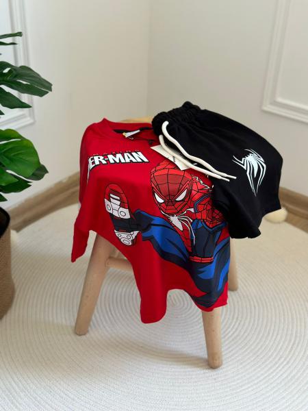 Kırmızı Spiderman Baskılı Şortlu Takım