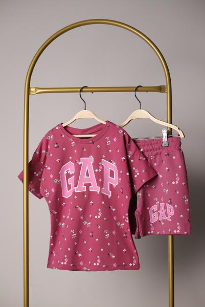 Pembe Çiçek Baskılı Gap Şortlu Takım
