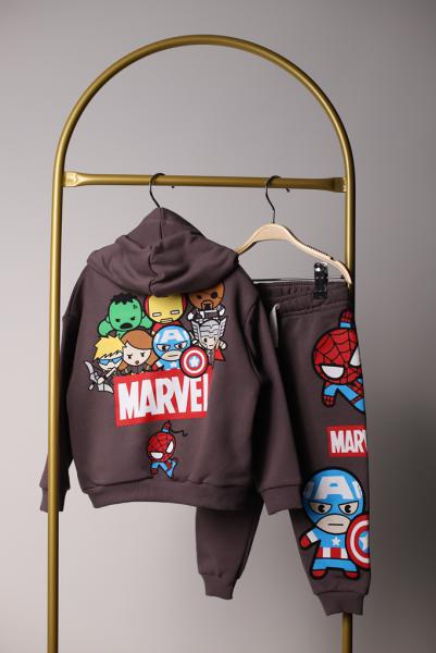 Sırt Baskılı Kapüşonlu Marvel Figürlü Eşofman Takımı