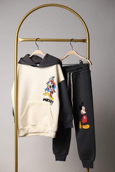 Mickey Ve Arkadaşları Büyük Sırt Baskılı Eşofman Takımı