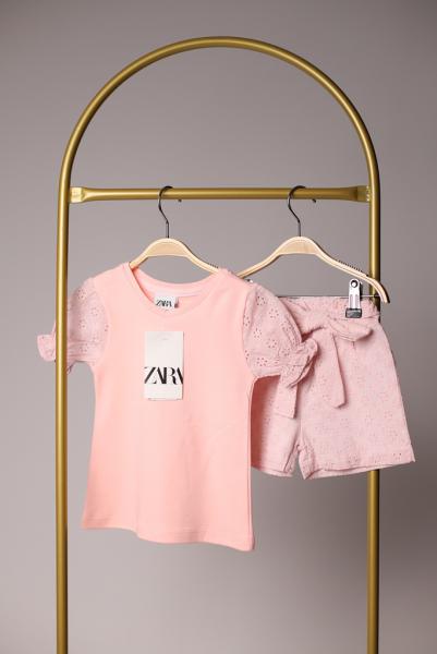 Pembe Kol Detaylı Şortlu Takım