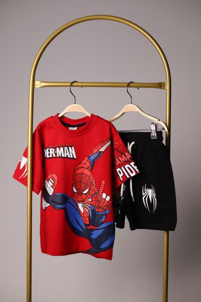 Kırmızı Spiderman Baskılı Şortlu Takım