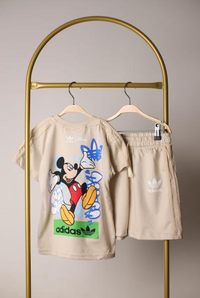 Krem Rengi Sporcu Mickey Şortlu Takım