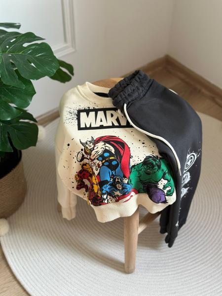Krem Rengi Marvel Eşofman Takımı