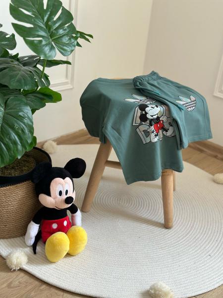 Grafiti Spor Logolu Mickey Şortlu Takım