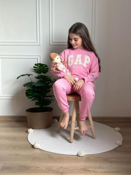 Pembe Punch İşlemeli Gap Eşofman Takımı